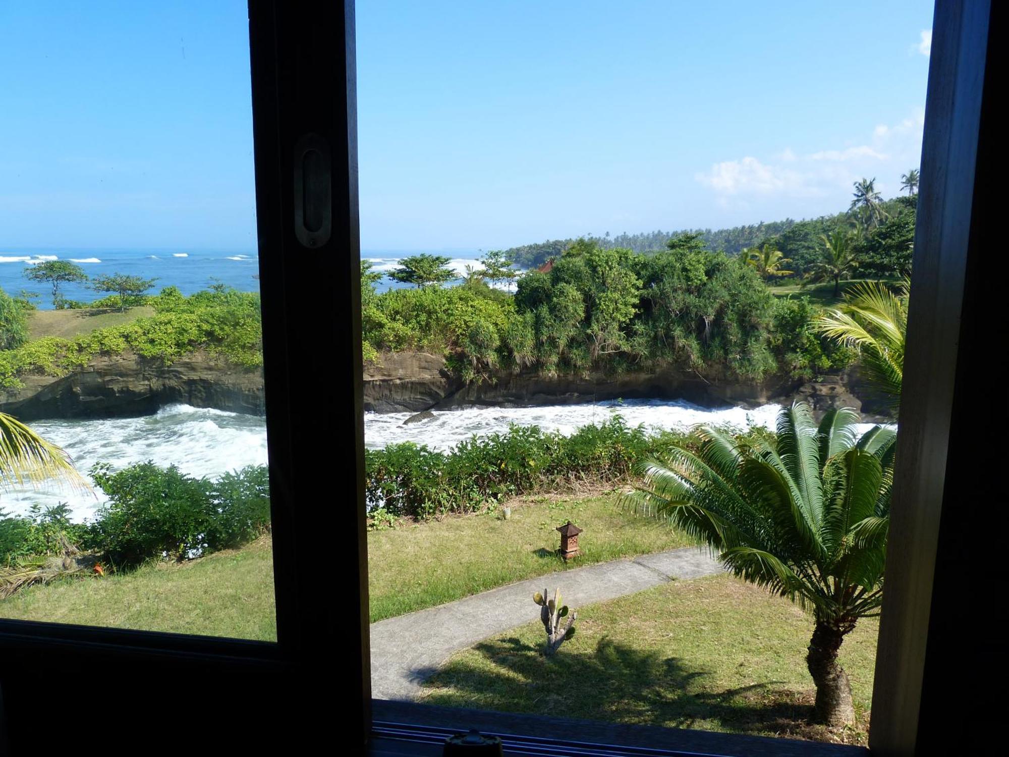 Gajah Mina Beach Resort Selemadeg  Exterior foto
