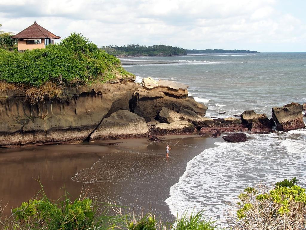 Gajah Mina Beach Resort Selemadeg  Exterior foto